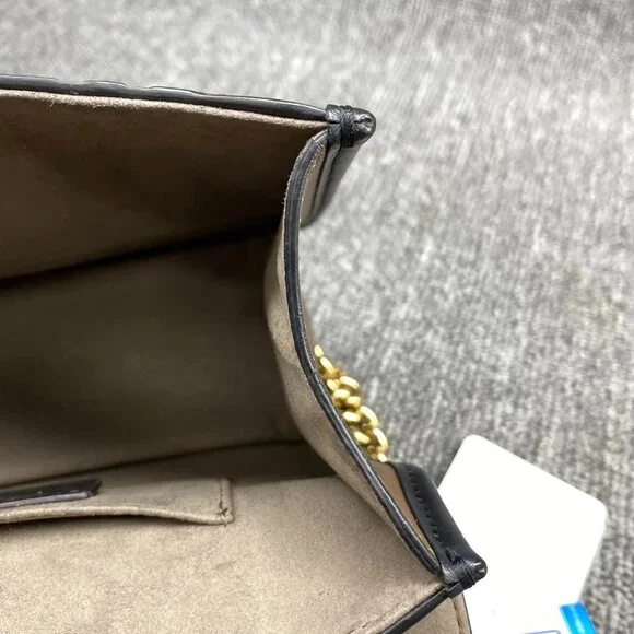 100% Authentic Fendi Kan I Shoulder Bag - Picture 10 of 14